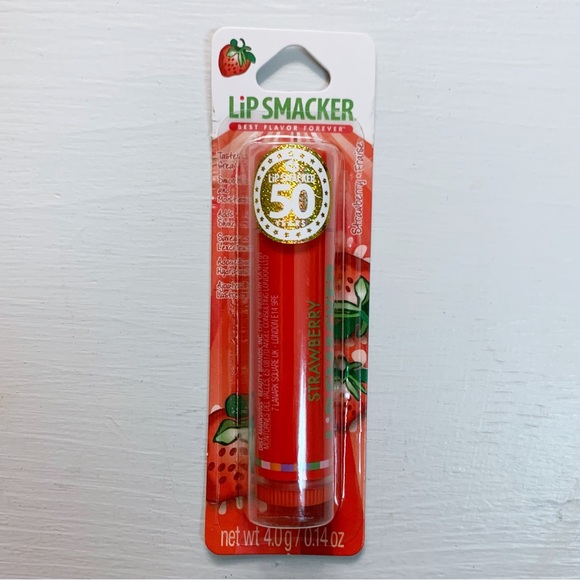 Lip Smacker Strawberry Lip Balm Best Flavor Forever 50 Years - Picture 1 of 3